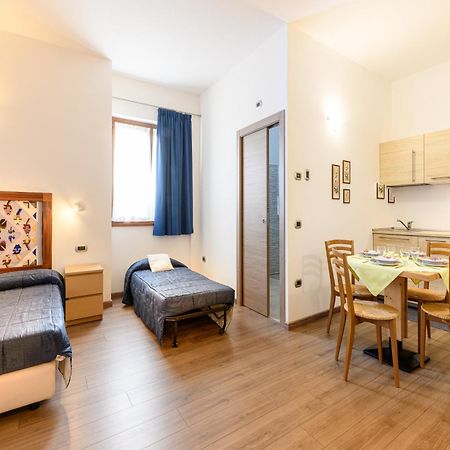 Hotel Garni Le Corti グロソット エクステリア 写真