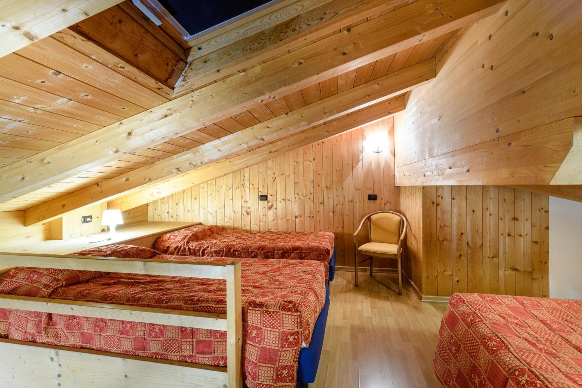 Hotel Garni Le Corti グロソット エクステリア 写真