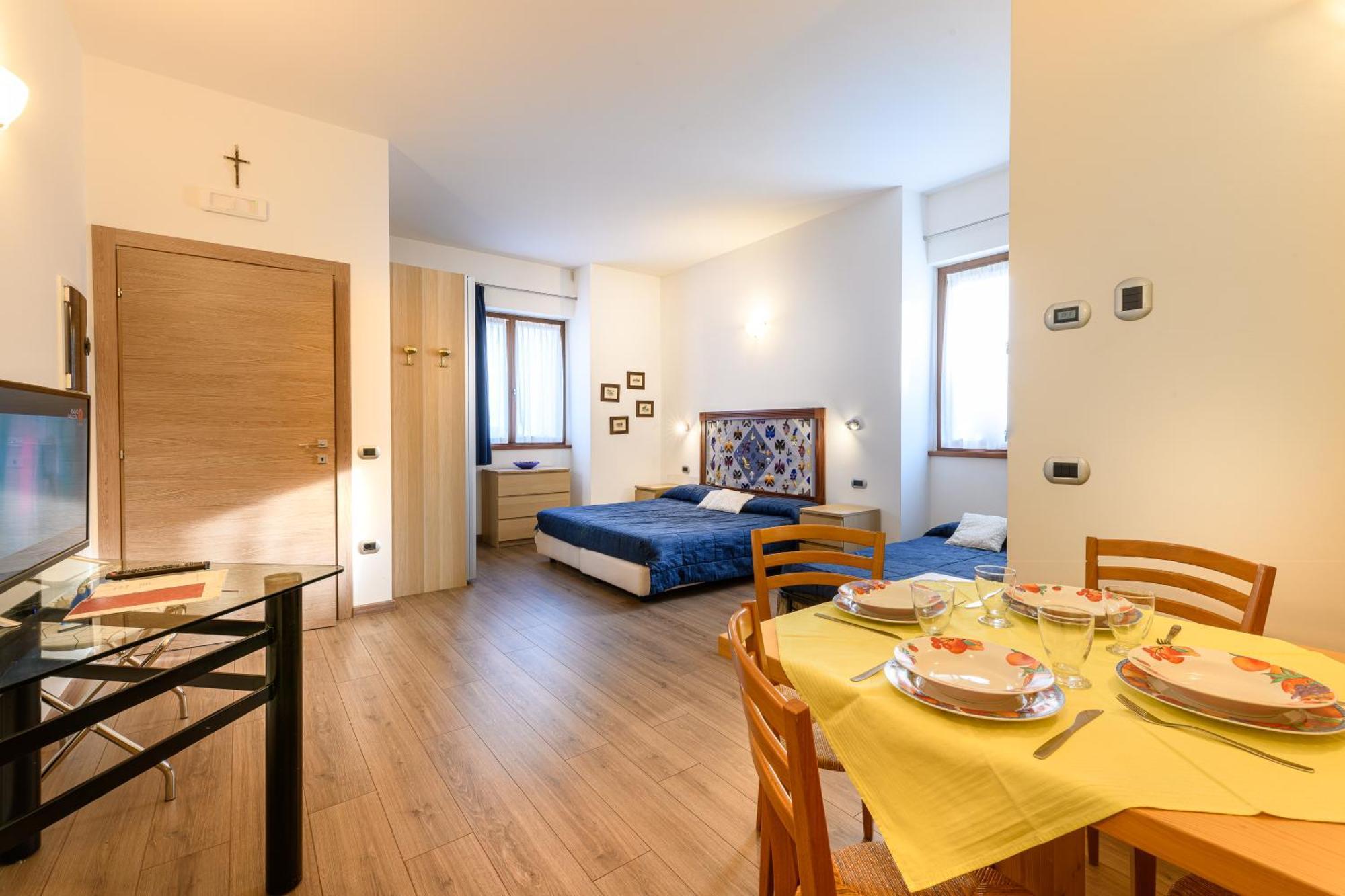 Hotel Garni Le Corti グロソット エクステリア 写真