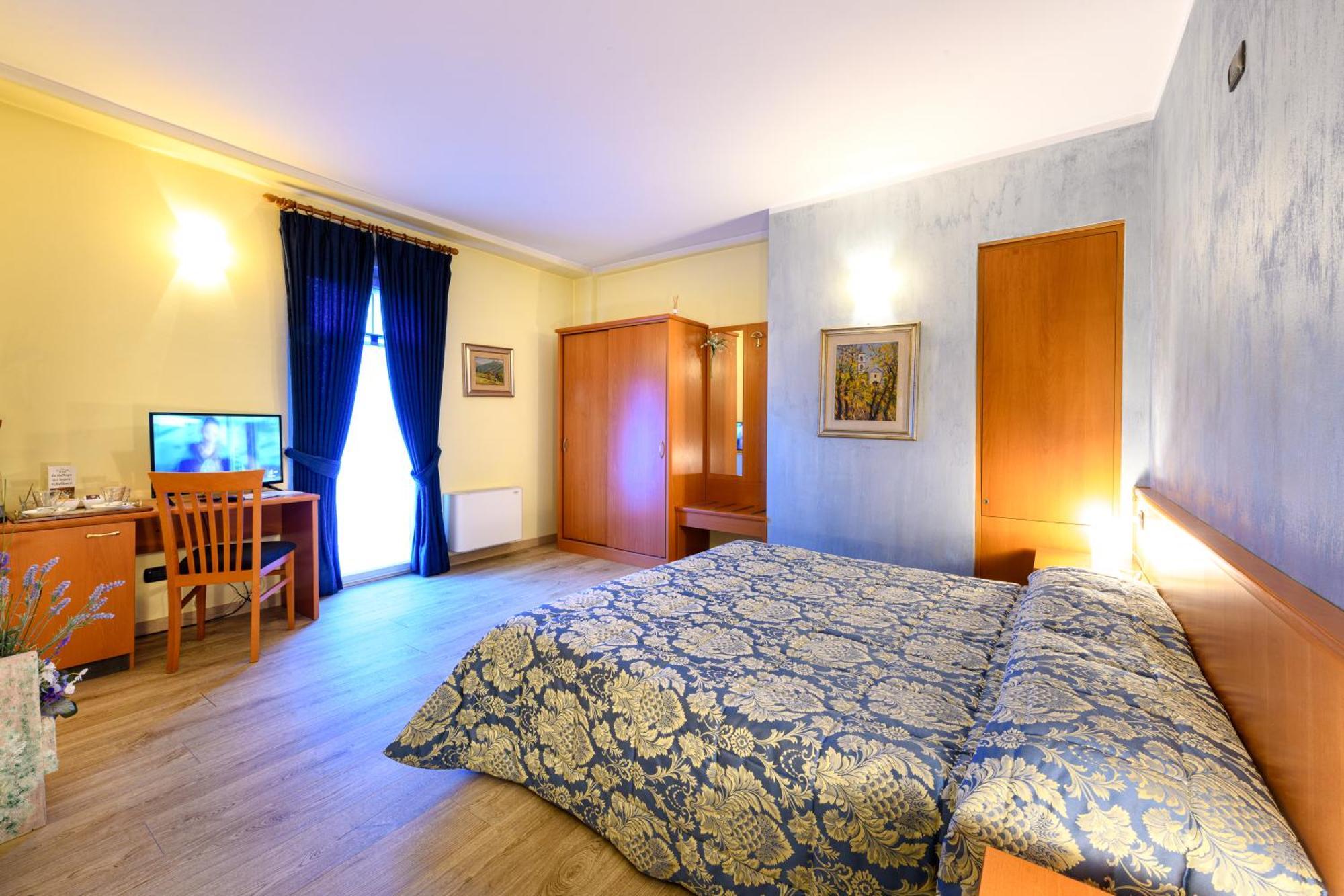 Hotel Garni Le Corti グロソット エクステリア 写真
