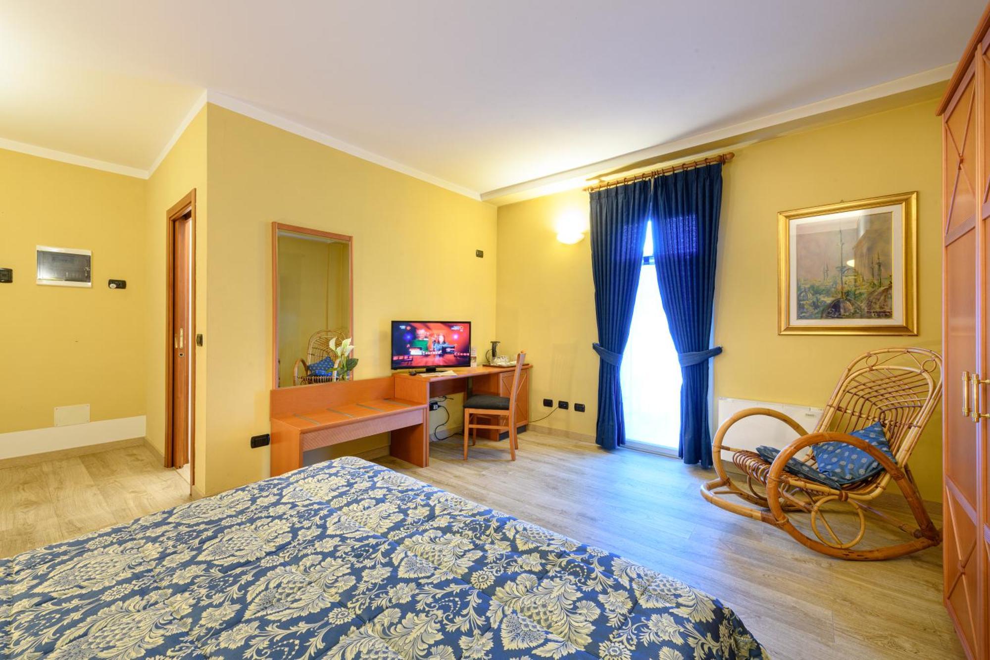 Hotel Garni Le Corti グロソット エクステリア 写真