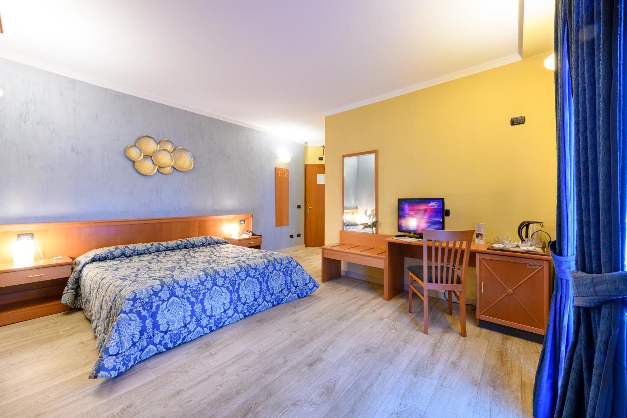 Hotel Garni Le Corti グロソット エクステリア 写真