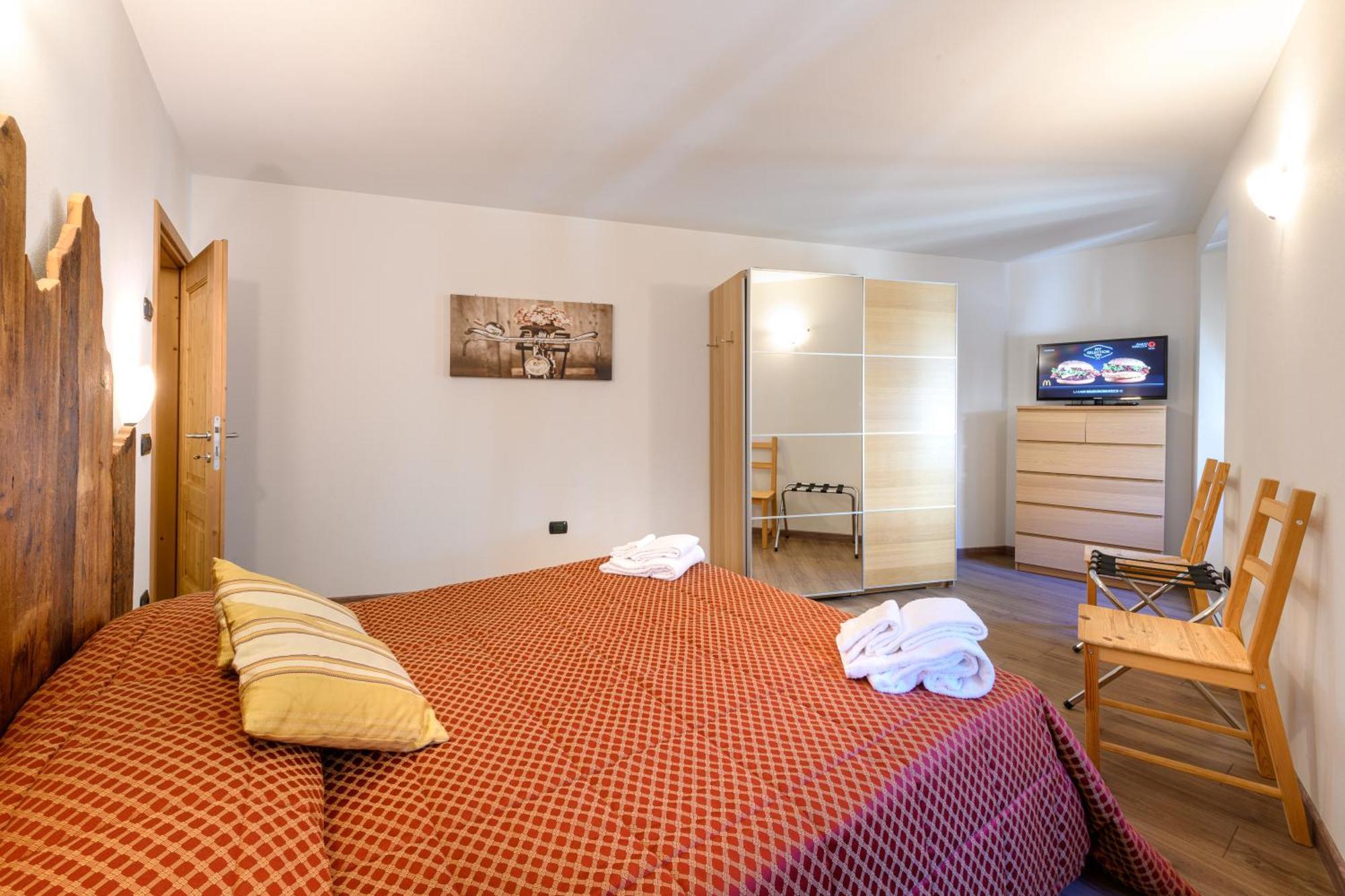 Hotel Garni Le Corti グロソット エクステリア 写真